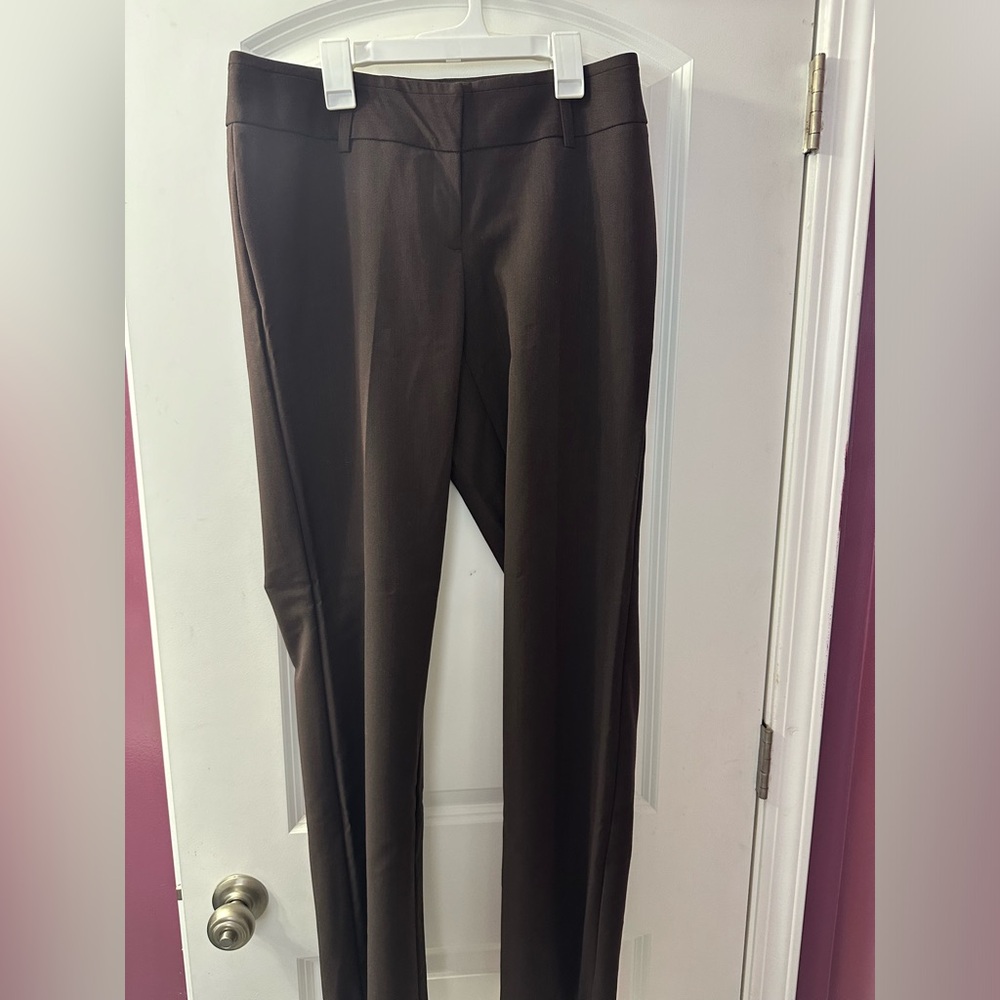 Worthington size 6 brown dress pants.